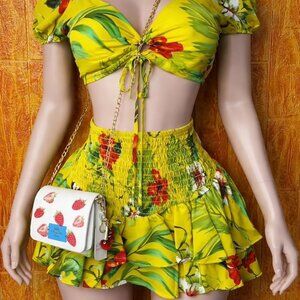 Yellow Tropical Two-Piece Skirt Set with Crossbody Bag